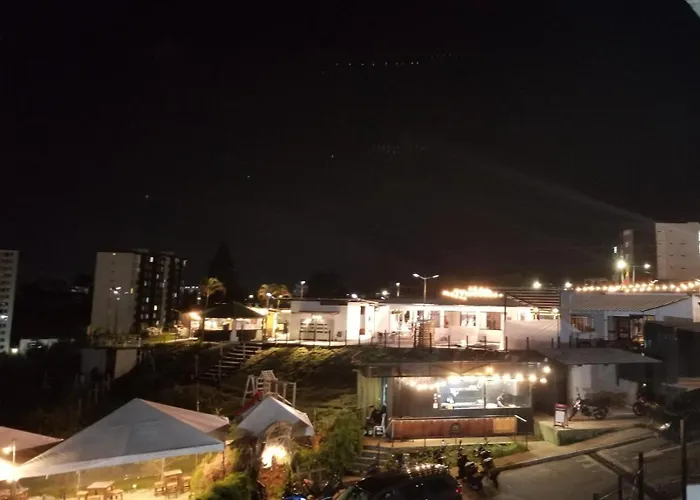 Apartaestudio En El Norte De Armenia, En La Via A Salento Y Filandia Con Parqueadero De Carro