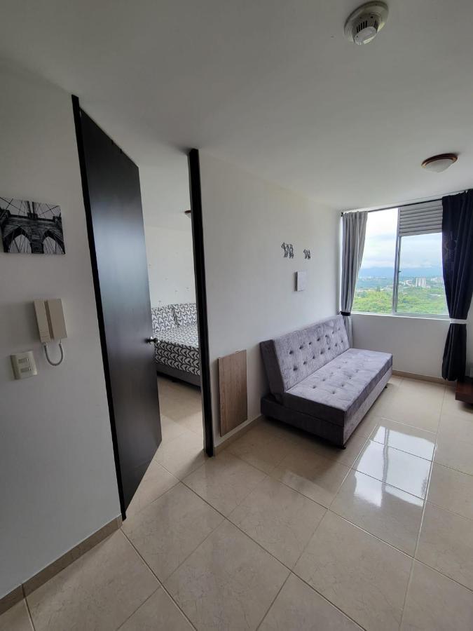 Apartment En El Norte De Armenia, En La Via A Salento Y Filandia Con Parqueadero De Carro