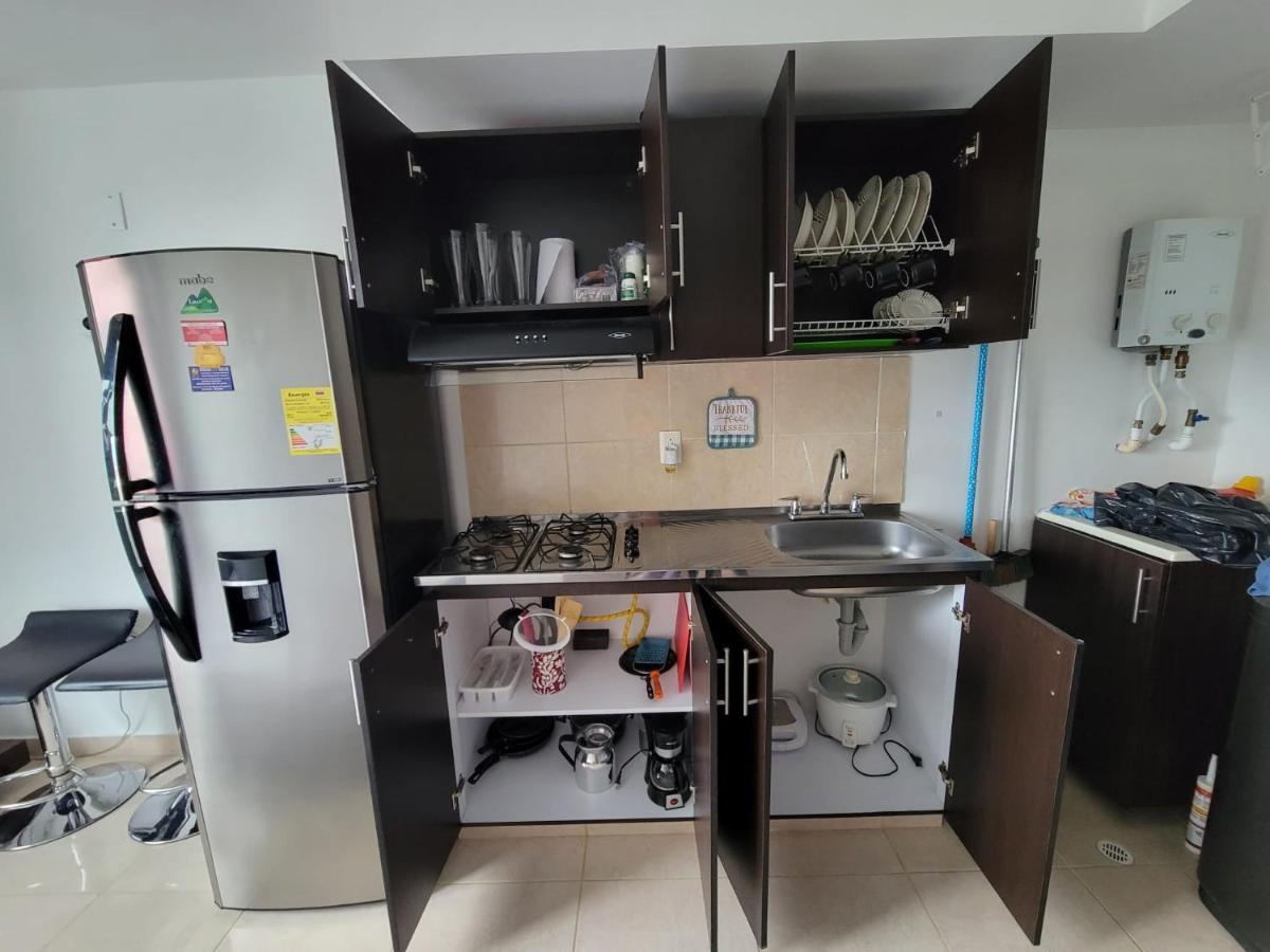 Apartment En El Norte De Armenia, En La Via A Salento Y Filandia Con Parqueadero De Carro *