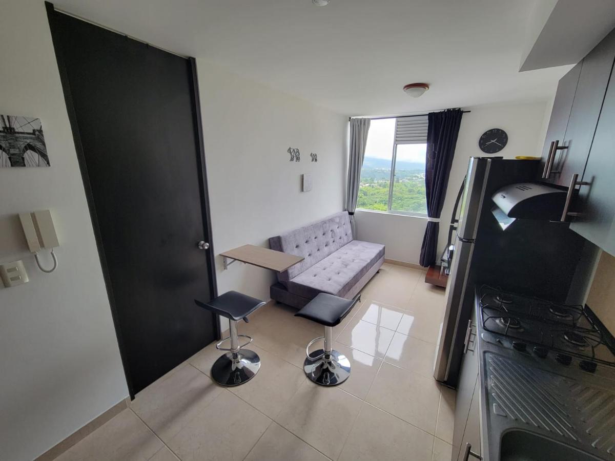 En El Norte De Armenia, En La Via A Salento Y Filandia Con Parqueadero De Carro Apartment *