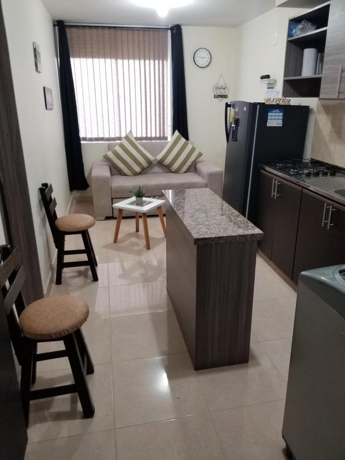Apartment En El Norte De Armenia, En La Via A Salento Y Filandia Con Parqueadero De Carro